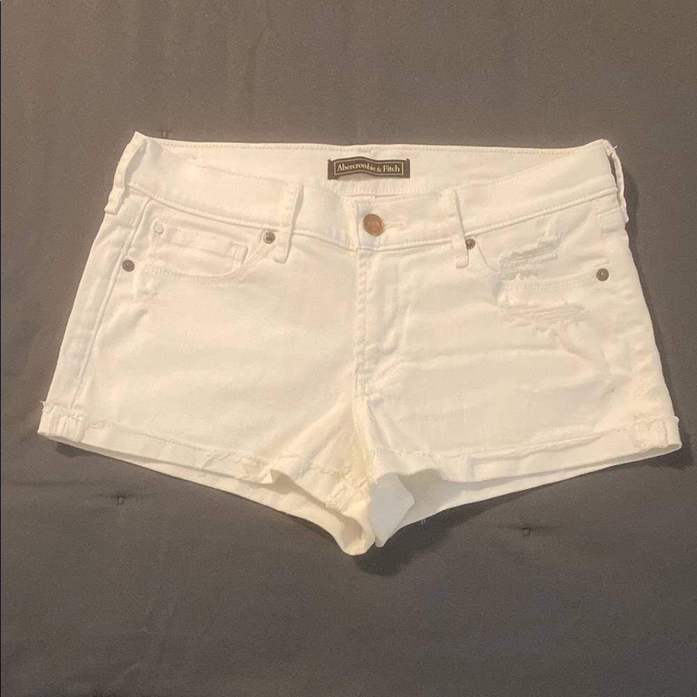 Abercrombie & Fitch White Jean Shorts Distressed Cut-Off Style Size 26
